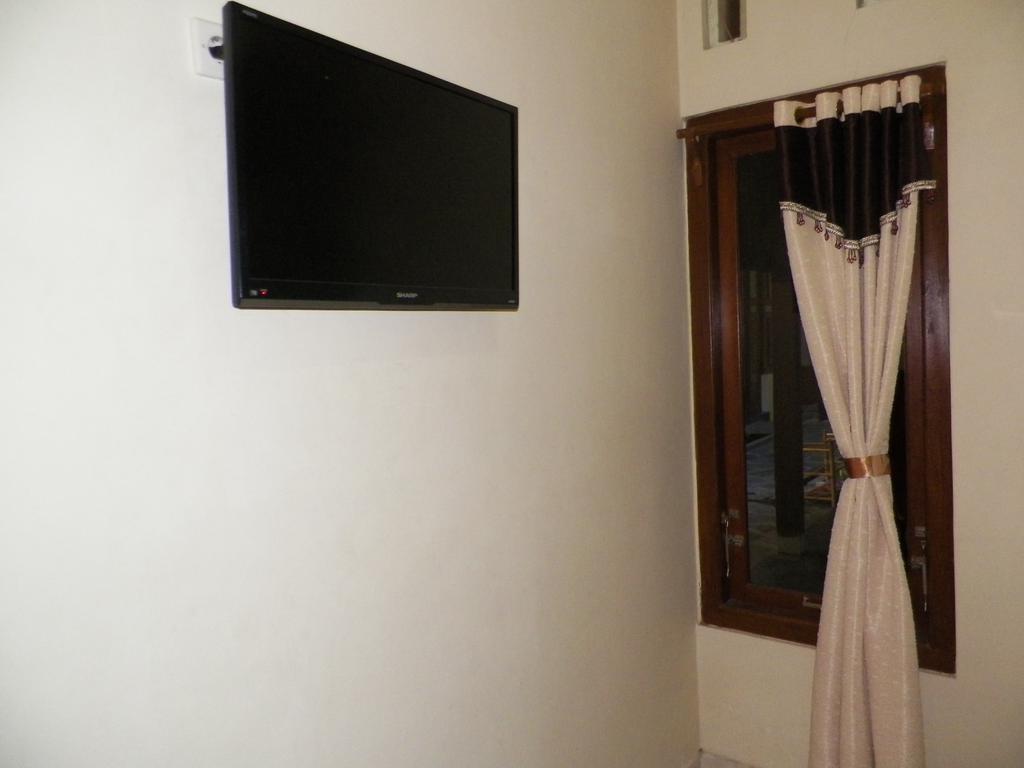 Hotel Ndalem Timoho à Yogyakarta Extérieur photo