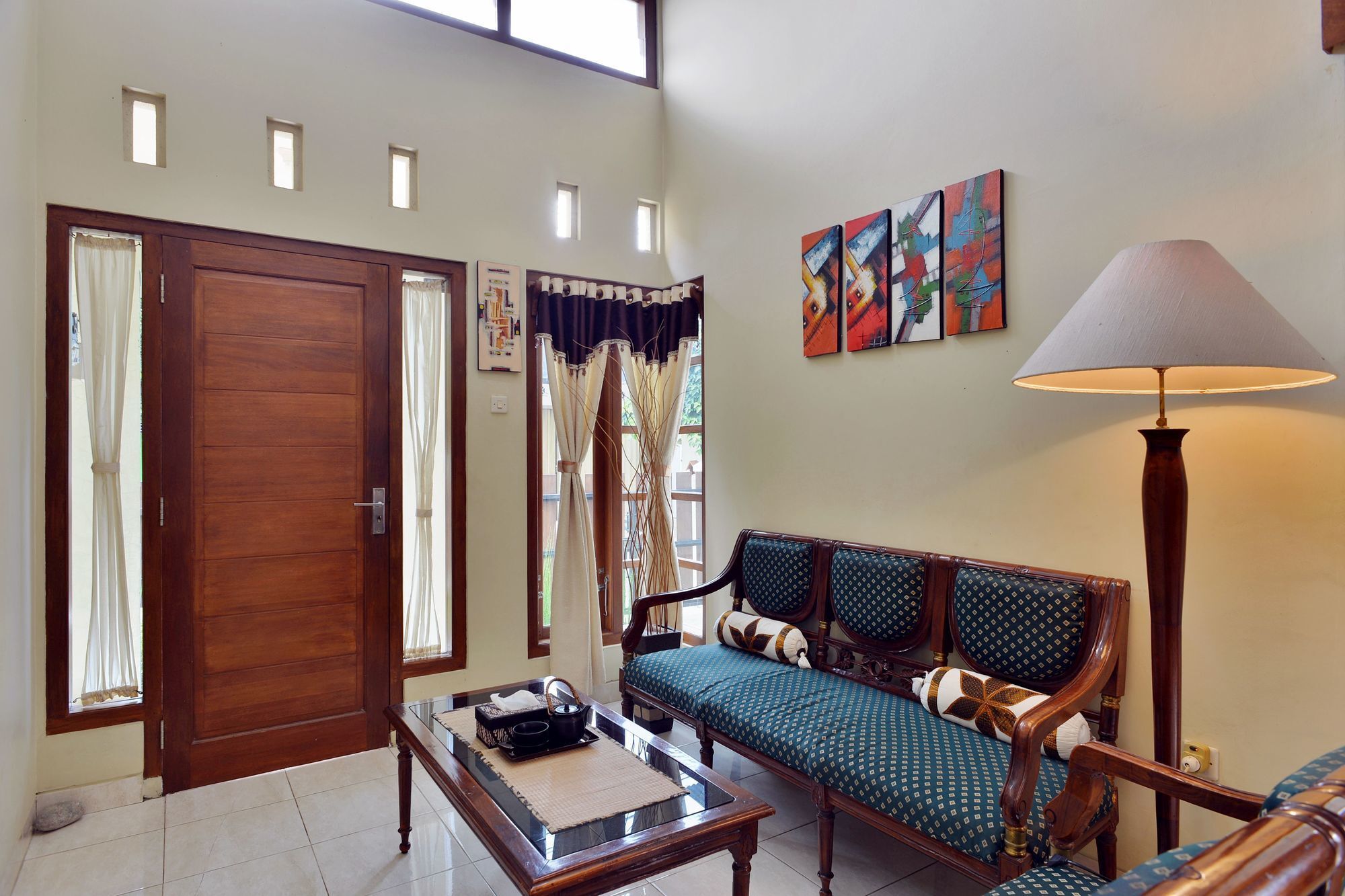 Hotel Ndalem Timoho à Yogyakarta Extérieur photo