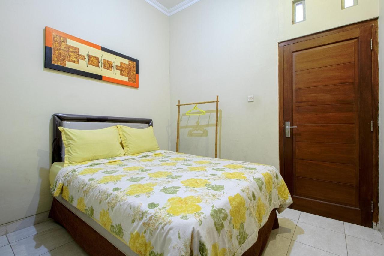 Hotel Ndalem Timoho à Yogyakarta Extérieur photo